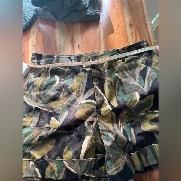 Who What Wear Pants - Green who what wear shorts